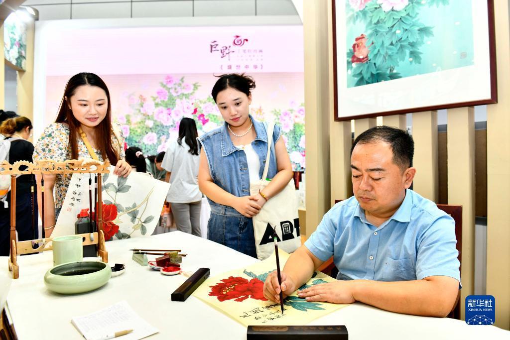 大满贯老虎机视频